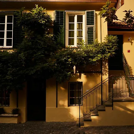 Parkhotel Laurin-2